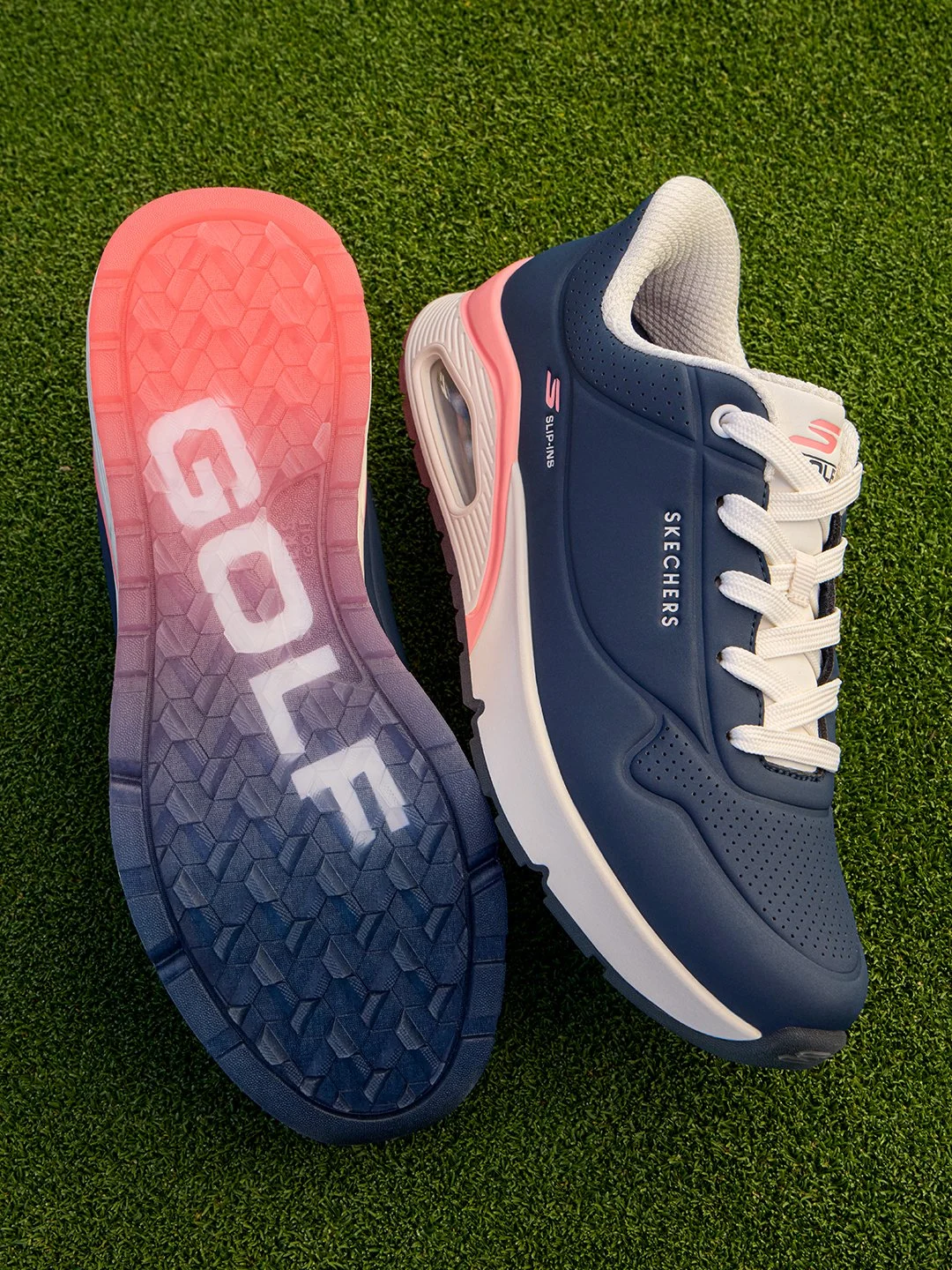 
Meet Skechers UNO Golf SI™:  Hands-Free Sneaker Style for the Course 


